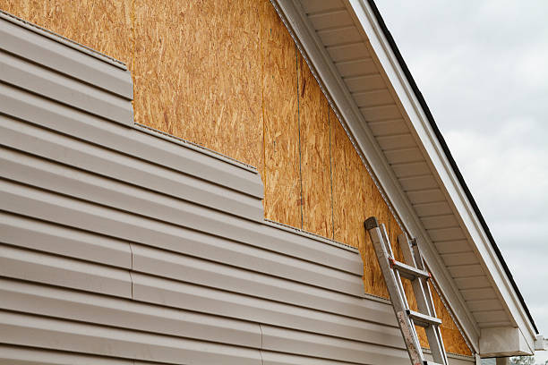 24/7 Emergency Siding Repair experts in Newbury, OH